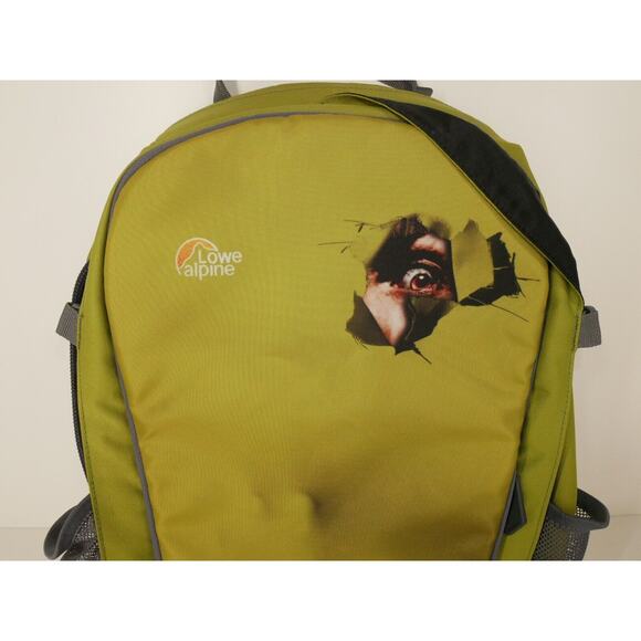 Lowe Alpine Matrix 24 Hiking Pack with Flow Zone Back Camping Green Backpack - Picture 2 of 13